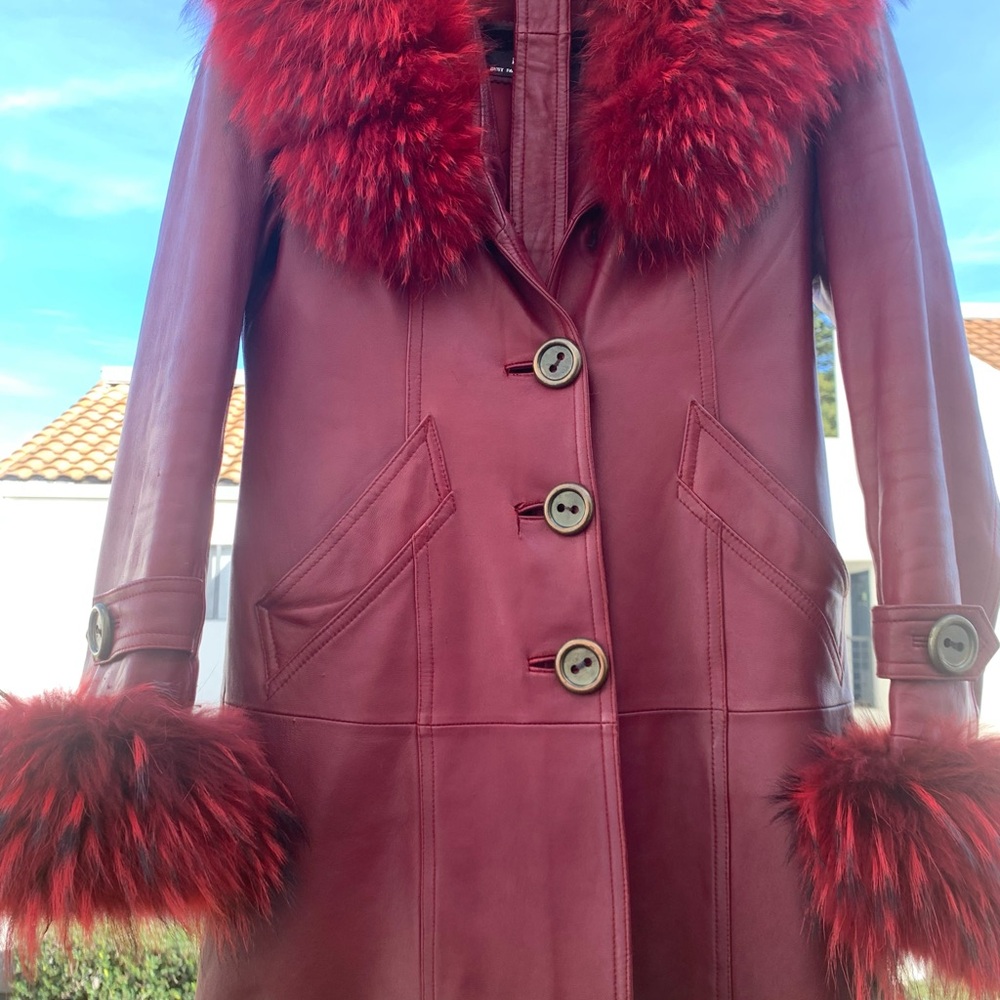 Elegant Red Fur-Trimmed Women's Coat